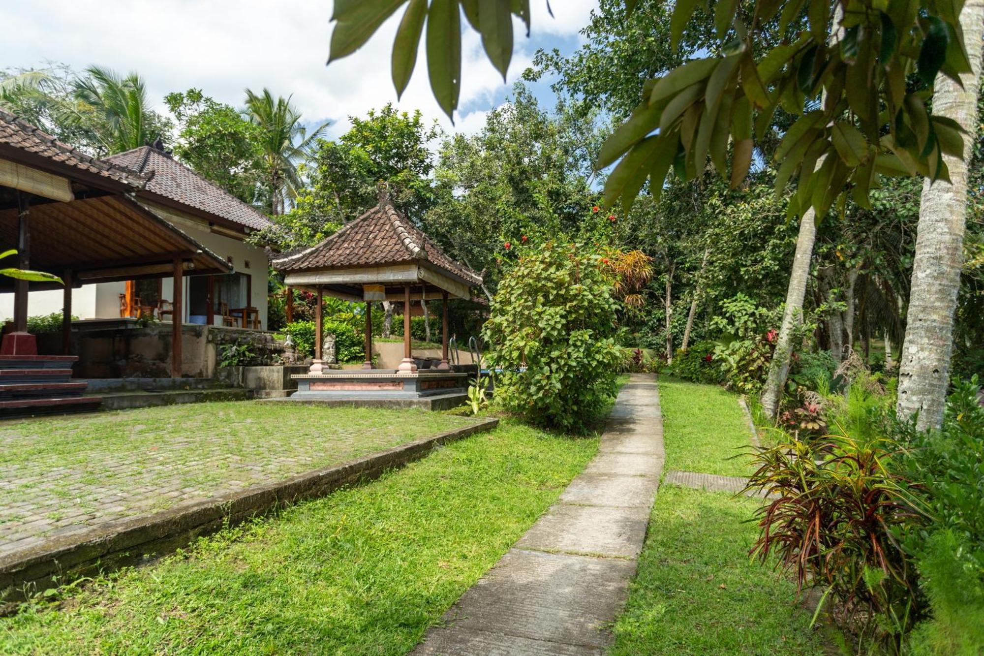 Pondok Hari Baik Balian 外观 照片